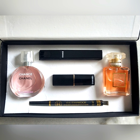 Accessories - 🔥FASHIONABLE PERFUME🔥